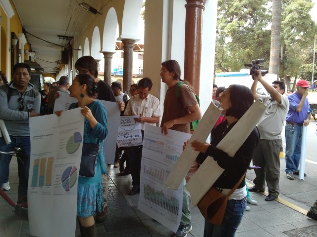 syso mitin protesta transgenicos 21052015 23