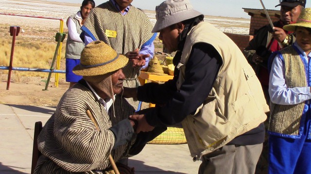 saludando a los hermanos Urus